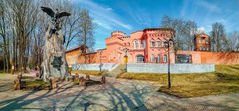 Музей «Смоленщина в годы Великой Отечественной войны»: История и Путеводитель: Фотография